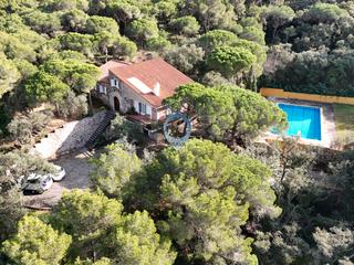 Xalet  Carrer llagut. Tu refugio privado en castell-platja d’aro