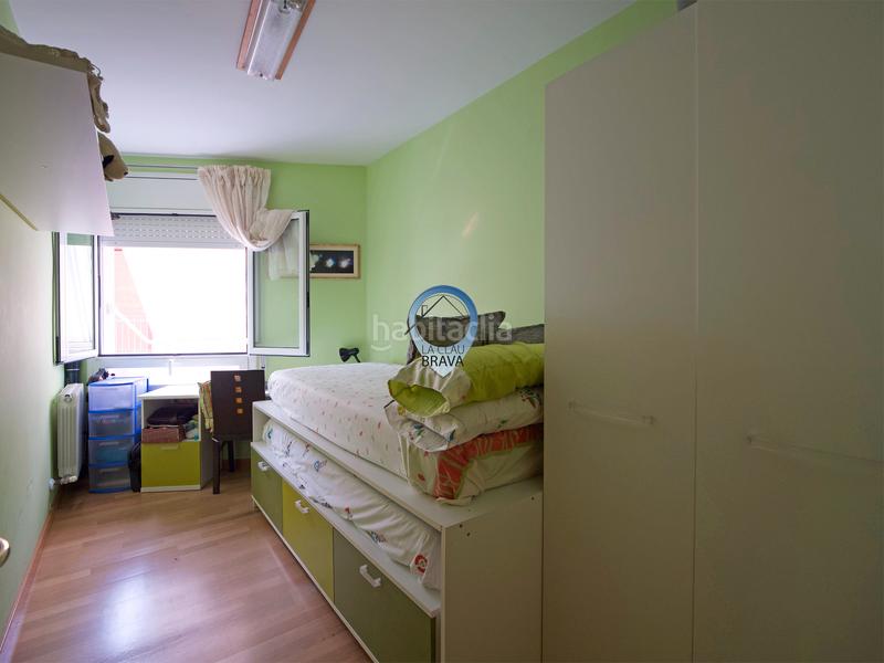 Foto 2684b8b2-a6fc-4619-bdd8-e57b1c595a35. Pis amb calefacció a Eixample Sant Feliu de Guíxols