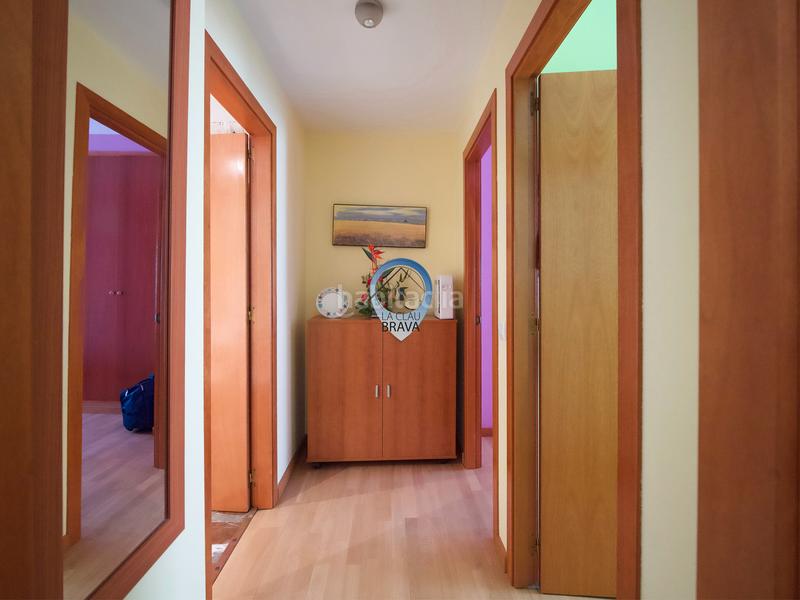 Foto 2a5c6cbc-a99e-48d9-b516-096ef38e504e. Pis amb calefacció a Eixample Sant Feliu de Guíxols