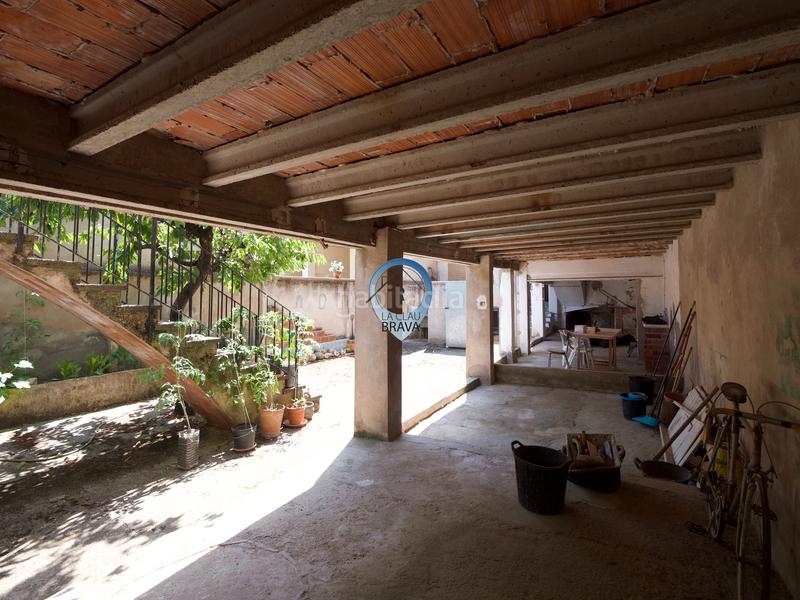 Foto 09470994-6dc5-473e-a61d-db6ba6c43a0a. Casa la casa que os une… sin meteros todos en la misma planta. en Llagostera