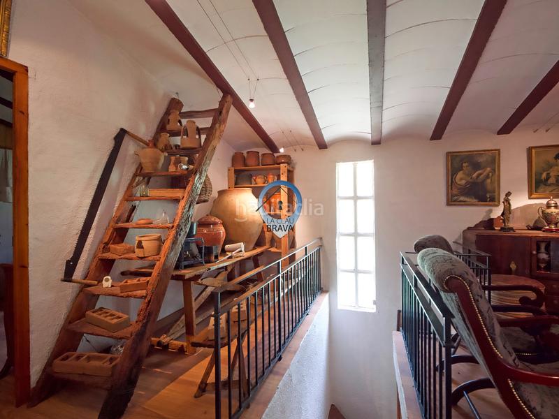 Foto 819d9391-9266-4396-ac87-3ce3c47ebb4e. Masía  en venta , girona – 12.700 m² de terreno privado y agua propia en Arbúcies