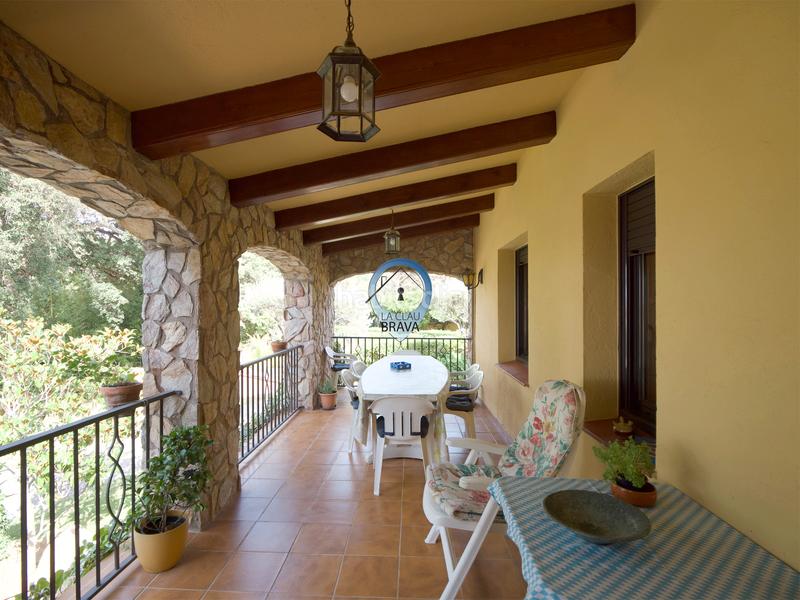 Foto 501f88b9-304d-4c82-b363-5aaf9402ff9a. Casa una casa con jardín, piscina, y mucho más que eso. en Caldes de Malavella