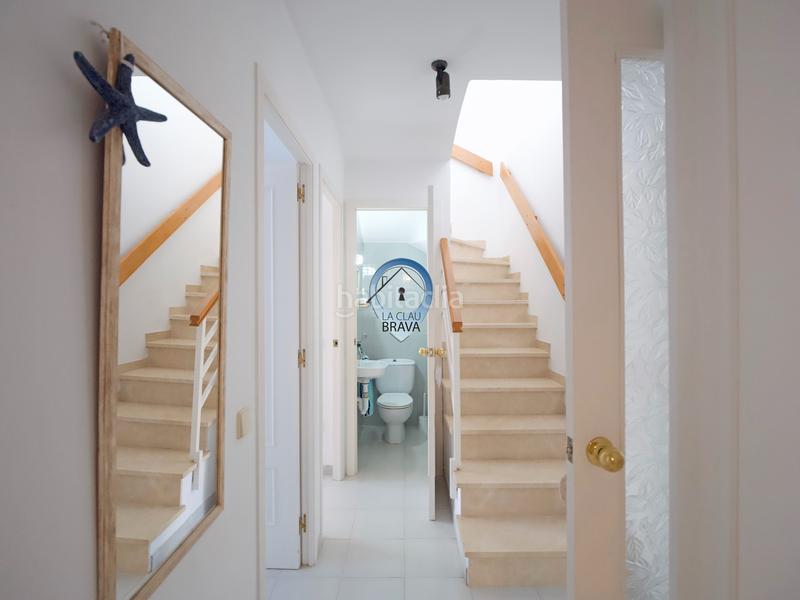 Foto 33c0acc5-df33-4e62-9b6d-867e239fc391. Àtic amb aparcament a Eixample Sant Feliu de Guíxols