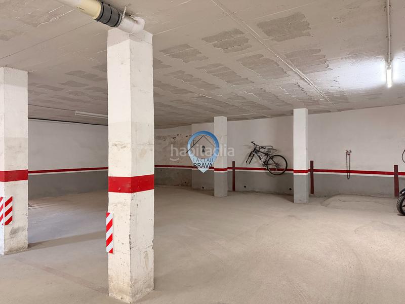 Foto 665cdf8e-e4eb-4ab3-bf84-3cbba8f558f8. Attico con parcheggio in Eixample Sant Feliu de Guíxols