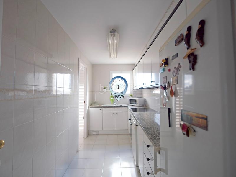 Foto 733e5cf7-45c0-4752-8da2-f24c1b895ec5. Attico con parcheggio in Eixample Sant Feliu de Guíxols