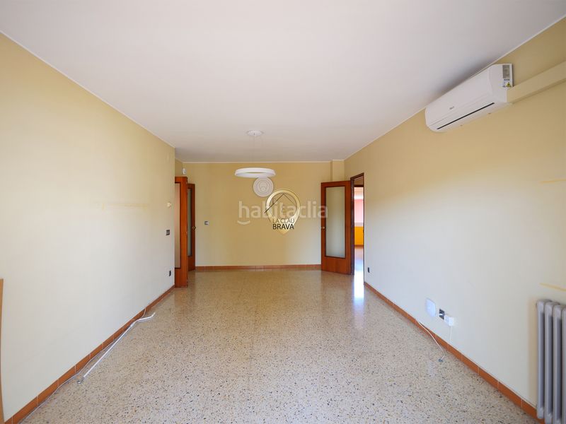 Foto 0edee0a2-4df4-4752-b38f-e97533226519. Pis amb calefacció a Eixample Sant Feliu de Guíxols