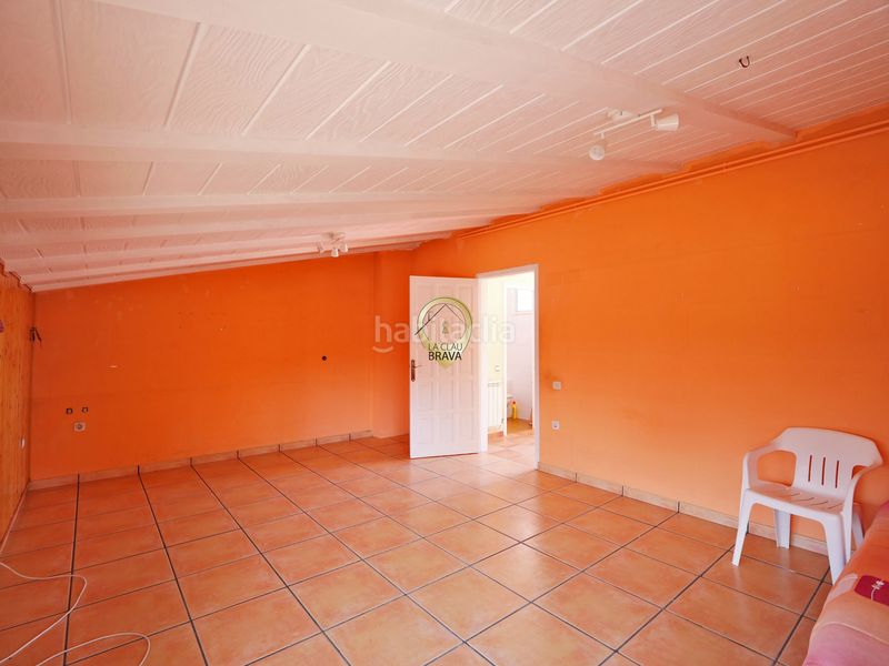 Foto d5632484-f526-4b39-9d73-35532a28c80b. Casa aparellada amb xemeneia calefacció aparcament a Platja d´Aro