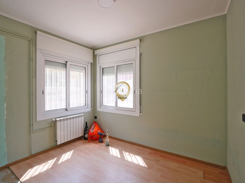 Foto d8740d37-9bd6-44d3-a5c8-877f534d0895. Casa aparellada amb xemeneia calefacció aparcament a Platja d´Aro
