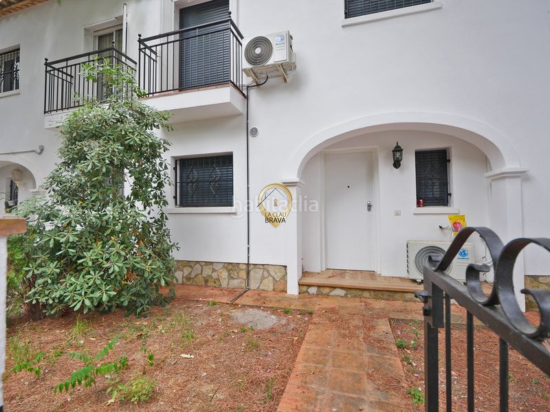 Foto bf4c031b-644c-4366-8634-21542e8e1b0f. Casa adossada amb xemeneia calefacció aparcament piscina a Platja d´Aro