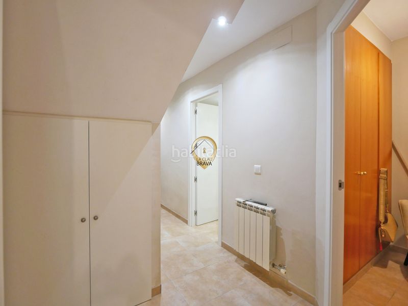 Foto cc0d7ed4-ca37-4e9e-97d8-20389aea83de. Casa aparellada amb calefacció a Eixample Sant Feliu de Guíxols