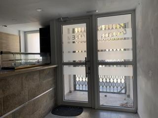 Lloguer Local Comercial a Sénia (La). Negocio inmejorable en pleno centro de la ciudad