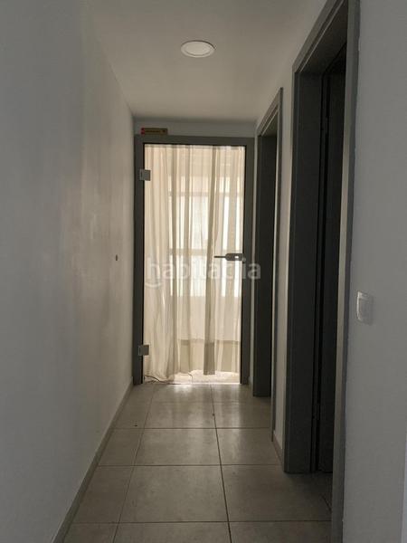 Foto 4b884a45-9d01-41a2-ac99-eaa3fd773e0c. Location local commercial dans Sénia (La)