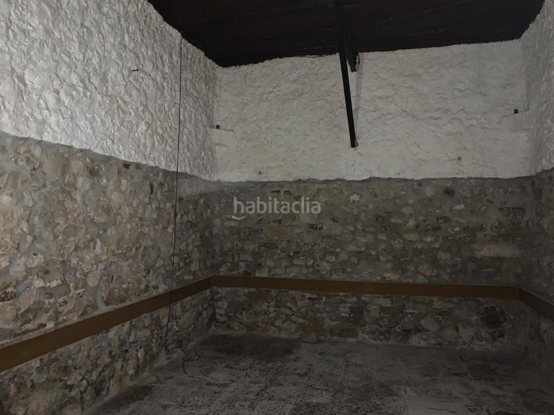 Foto c1be044a-33b1-4f59-8403-b2705c0a9f0a. Location local commercial dans Sénia (La)