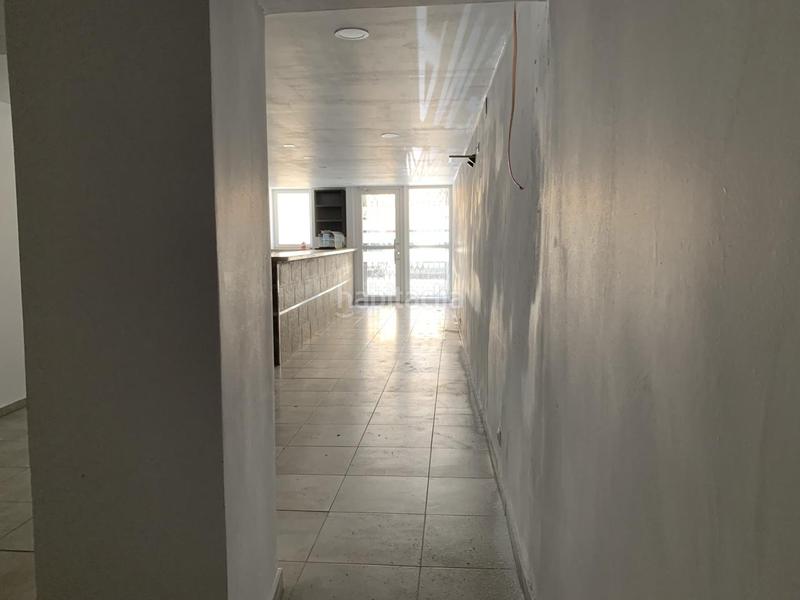 Foto cd0c38b6-66c1-4137-8966-30ae8899c9e5. Location local commercial dans Sénia (La)