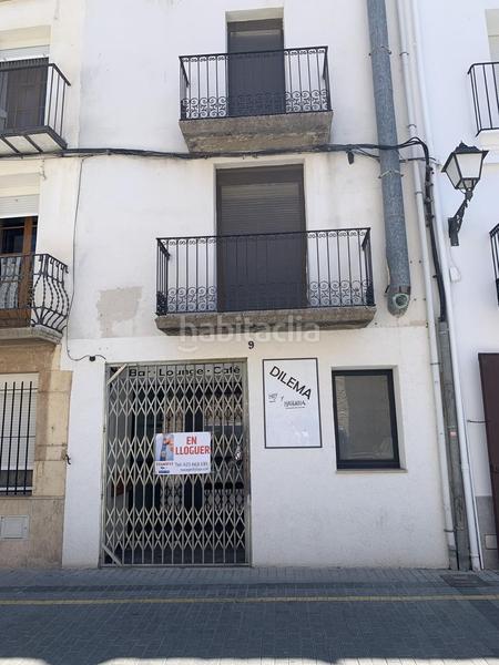 Foto faac7729-f1cb-41ec-a141-0ee1daa0bf44. Location local commercial dans Sénia (La)