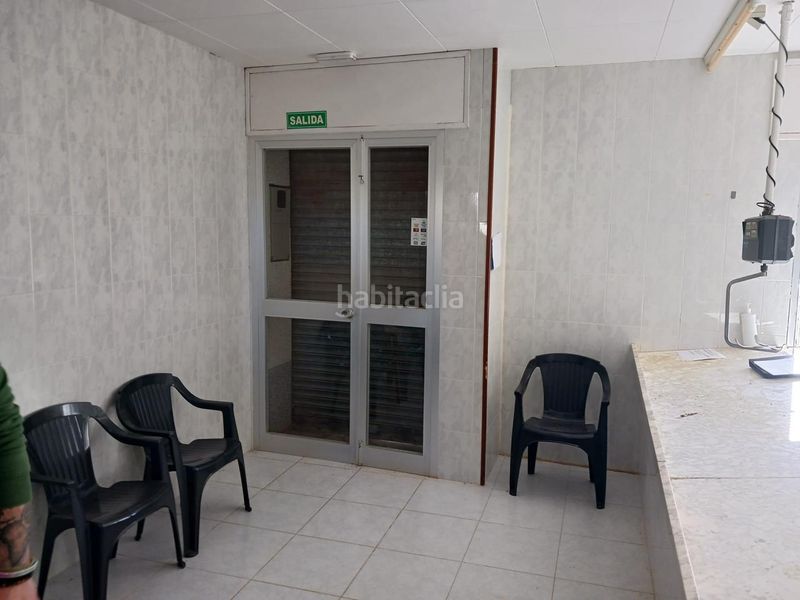 Foto b89fa4ad-360e-4f07-bd43-ba1825ea839d. Geschäftsraum in Camarles