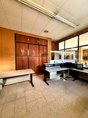 Rent Business premise in Temple. Local comercial en alquiler en la mejor zona de tortosa