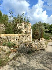Country house in Urbanitzacions. Finca rústica para reformar
