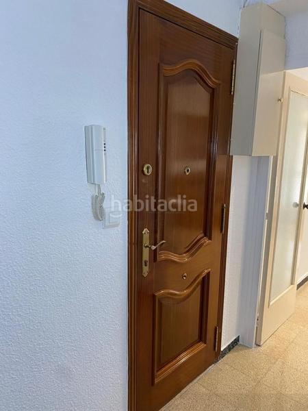 Foto 2675e0bc-4b4d-4bff-827f-9b57922f95f1. Pis a Zona Hospital Amposta