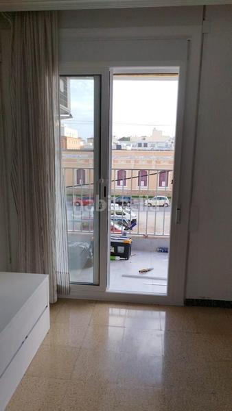 Foto fb574bf6-092d-493c-bc70-e02efa3479c4. Pis a Zona Hospital Amposta