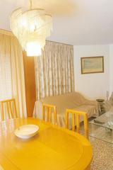Piso en Roquetes. Vivienda luminosa y espaciosa en el corazón de roquetes con plaz