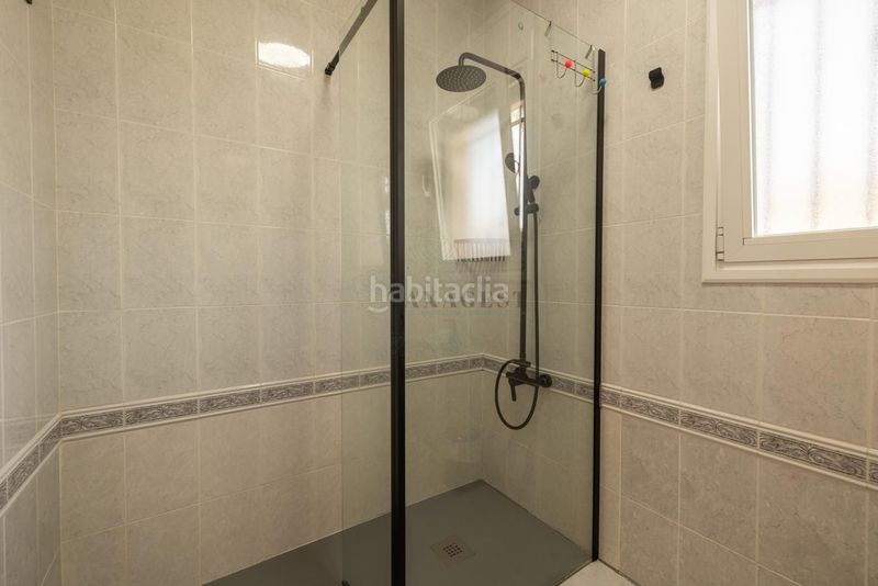 Foto 5e22ea47-24e6-45ac-a32c-d79162156925. Casa amb piscina a Deltebre