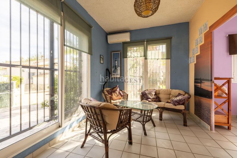 Foto d9d15724-4e9d-4ff9-81fa-c611571705d4. Casa amb piscina a Deltebre