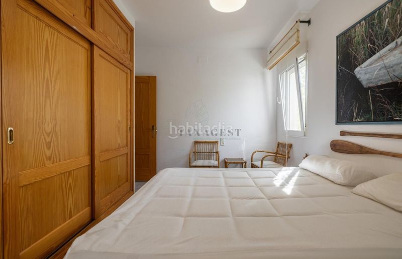 Foto ee3be117-460c-4243-aa97-d78d1bf530c0. Casa amb piscina a Deltebre