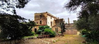 Masia a Centre. Joya histórica de 1920 autenticidad, espacio y potencial ilimita