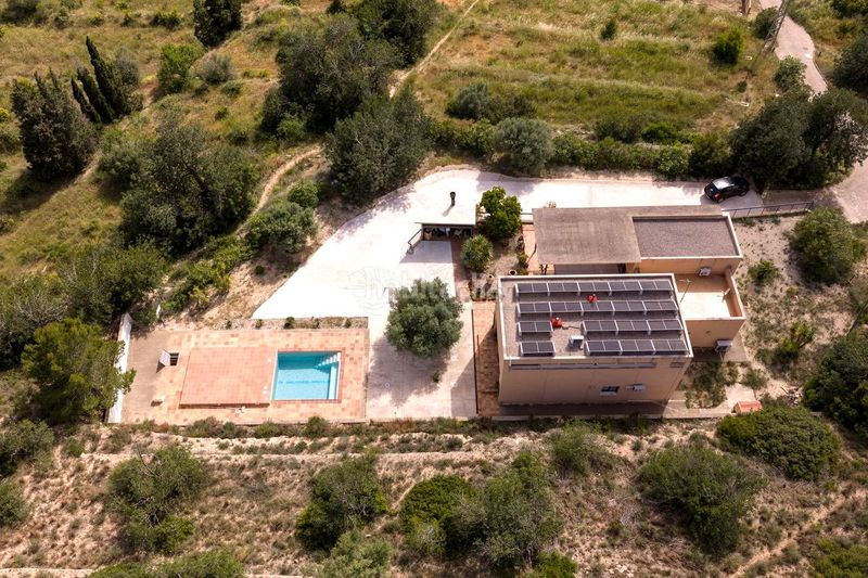 Foto 38b9bc07-ca51-455b-b60e-c3c28d518e72. Casa amb calefacció piscina a Bítem Tortosa