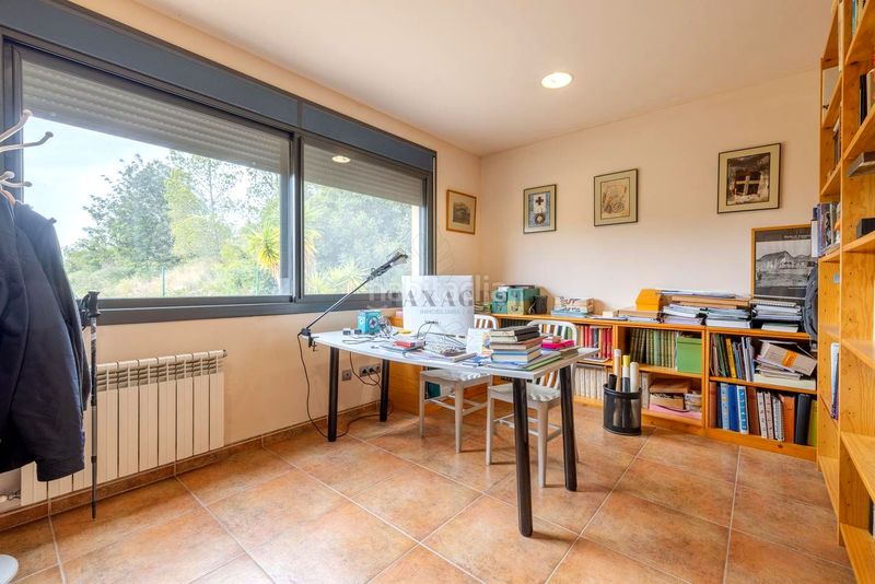 Foto d699a85d-f20a-4f8a-a6d9-7e1117c2b827. Casa amb calefacció piscina a Bítem Tortosa