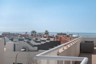 Casa a Es Portixol-Es Molinar. Casa unifamiliar nica con garaje, ascensor y vistas al mar en p