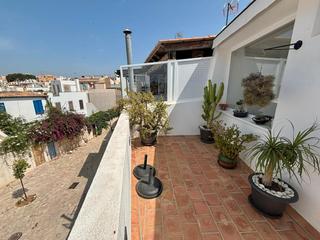 Rent Towny house in Es Jonquet. Impresionante triplex en es jonquet con terraza privada- disponi