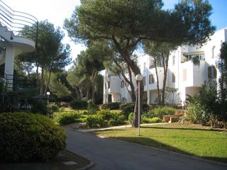 Semi detached house in Sol de Mallorca. Encantador adosado de estilo mediterráneo con piscina comunitari