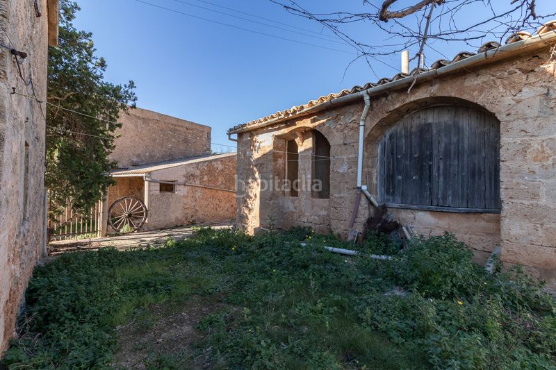 Foto b5bb1fef-fdaf-4f91-a2b5-57749084d946. Masía finca rural histórica con potencial agrícola y de desarrollo en Palma de Mallorca