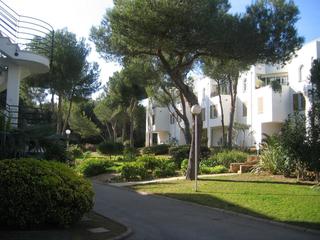 Casa adossada a Sol de Mallorca. Encantador adosado de estilo mediterráneo con piscina comunitari