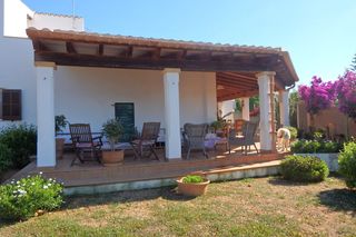 Miete Haus in Santanyí Poble. Fantástica casa de cuatro dormitorios cerca de la playa en samta
