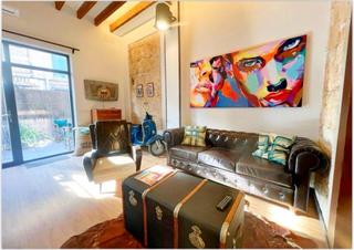 Lloguer Apartament a Cort. Apartamento de estilo vintage de un dormitorio con terraza en el