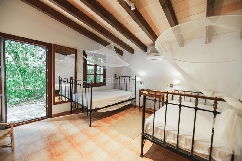 Foto b988ba52-f034-4b39-b316-7861b8b76b5f. Alquiler masía preciosa finca mallorquina con pensión, piscina y jardín contrato temporal en Pollença