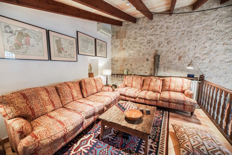 Foto de5eb956-e1b5-4cf4-b937-446218eb0295. Alquiler masía preciosa finca mallorquina con pensión, piscina y jardín contrato temporal en Pollença