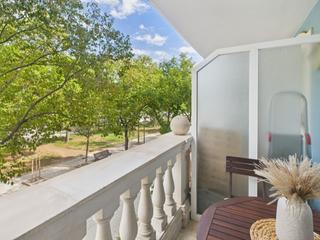 Rent Apartment in Es Coll d´En Rabassa. Moderno apartamento de dos dormitorios y dos baños junto a la pl