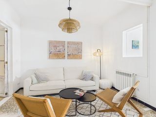 Affitto Piccolo appartamento in Santa Catalina. Elegante piso amueblado de tres habitaciones con terraza en sant