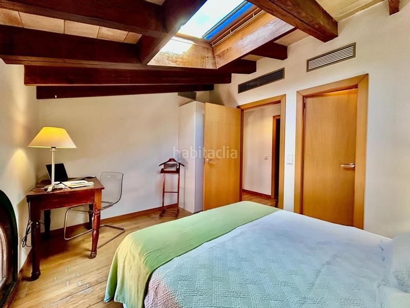 Foto 90bd8d4e-2f7d-419d-a350-4b3aec30d9d0. Location attique dans Cort Palma de Mallorca