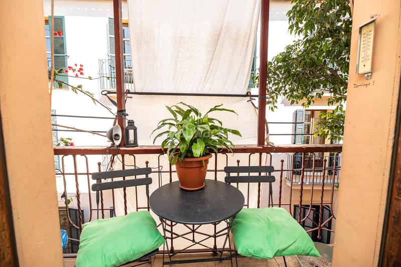 Foto d81300bd-8af0-4dc8-8cbc-5cc5f9d9c699. Àtic amb aparcament a El Sindicat Palma de Mallorca