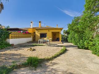 Haus in Ses Palmeres. Amplia casa en un lugar muy tranquilo para renovar y hacer un ho
