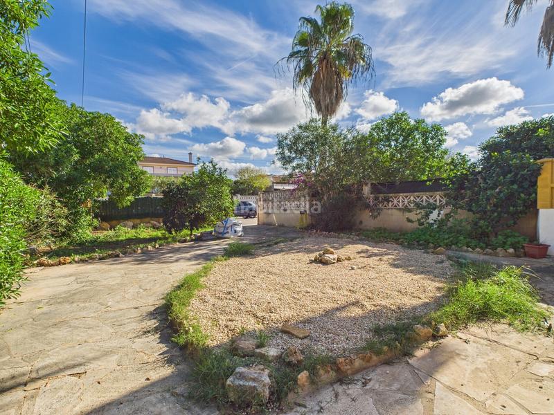 Foto 4a1ec035-33a1-49e2-bc37-9389afac19ae. Casa amplia casa en un lugar muy tranquilo para renovar y hacer un hogar perfecto en Llucmajor