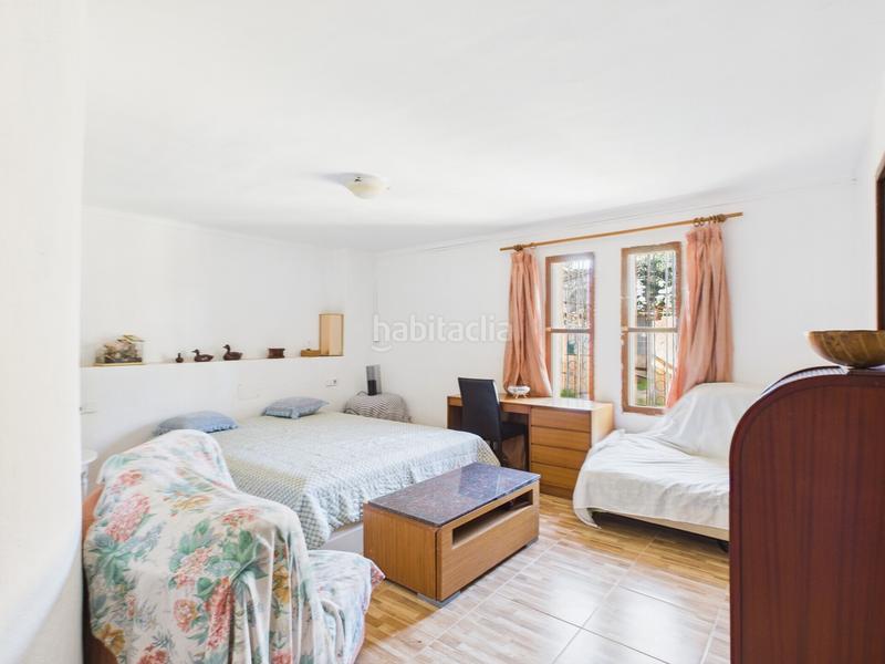 Foto aa092710-ce3a-4c1d-a8cf-78d0496a8c31. Casa amplia casa en un lugar muy tranquilo para renovar y hacer un hogar perfecto en Llucmajor