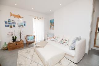 Location Appartement à Bons Aires. Furnished two bedroom apartment with large terrace  temporary co