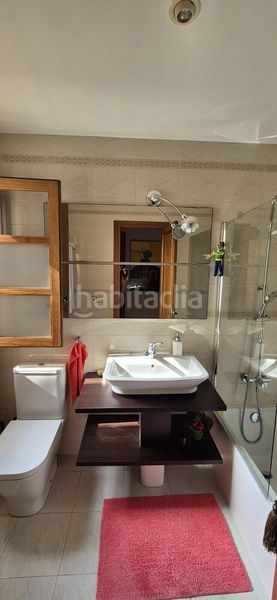 Foto f3b95fde-9c82-43ff-9b24-7b089346e160. Casa amb aparcament a La Bonanova Palma de Mallorca