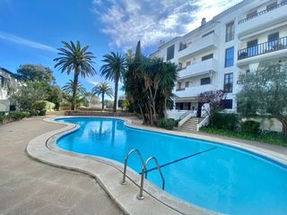 Alquiler Piso en Son Dureta. Impresionante apartamento de dos dormitorios con garaje y piscin